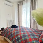 New And Elegant On The Navigli Netflix E דירה