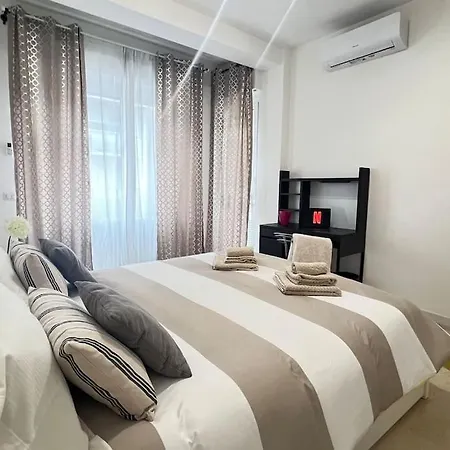 Apartment New And Elegant On The Navigli Netflix E